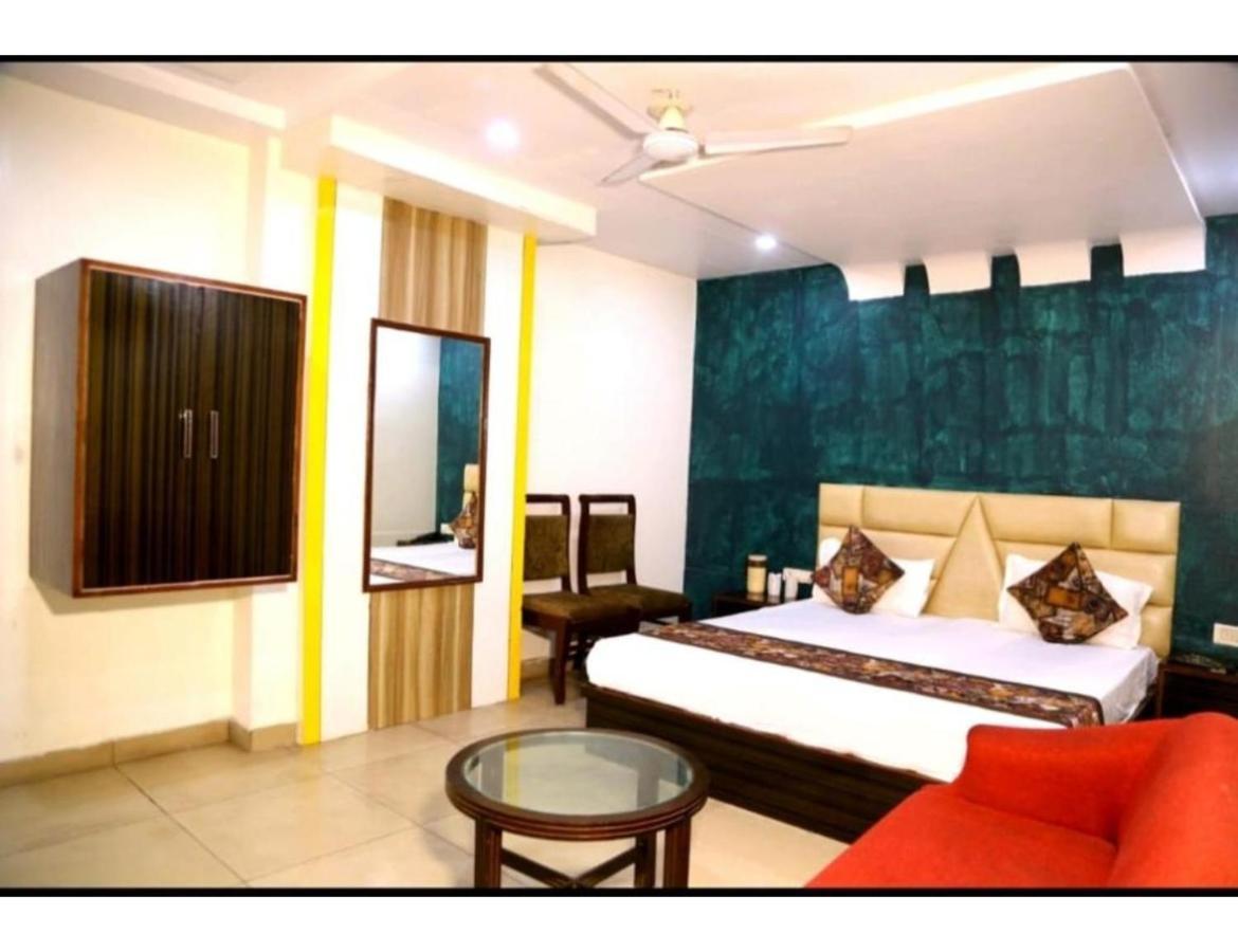 Hotel Kirandeep Agra Агра Екстер'єр фото