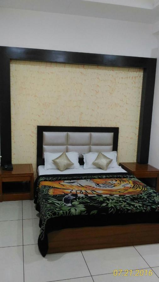 Hotel Kirandeep Agra Агра Екстер'єр фото